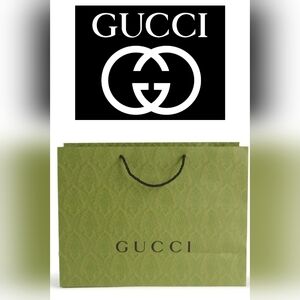🔥EUC AUTH GUCCI GREEN EMBOSSED LARGE PAPER SHOPPING GIFT BAG